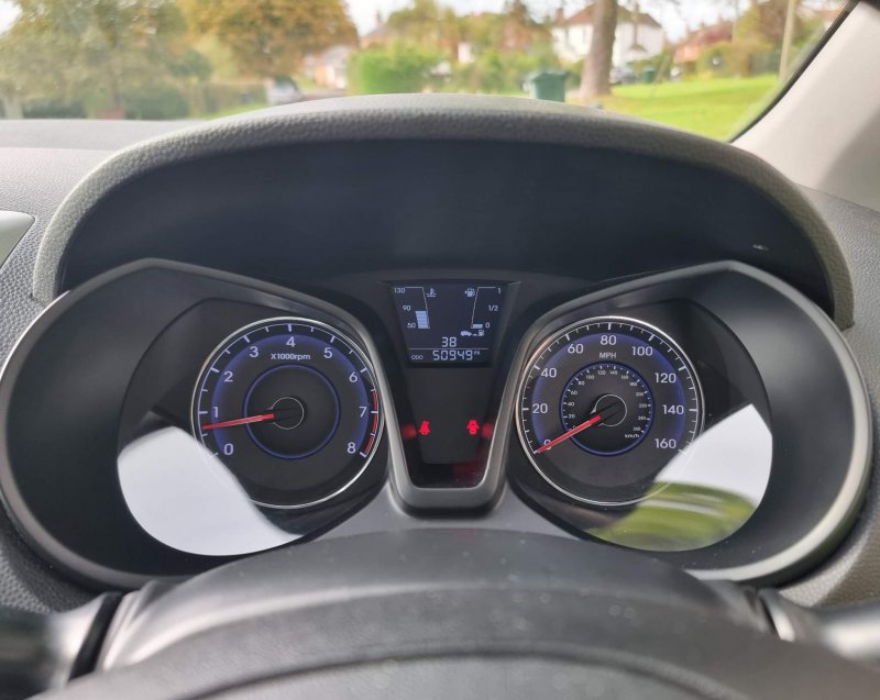 HYUNDAI IX20