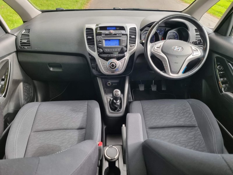 HYUNDAI IX20