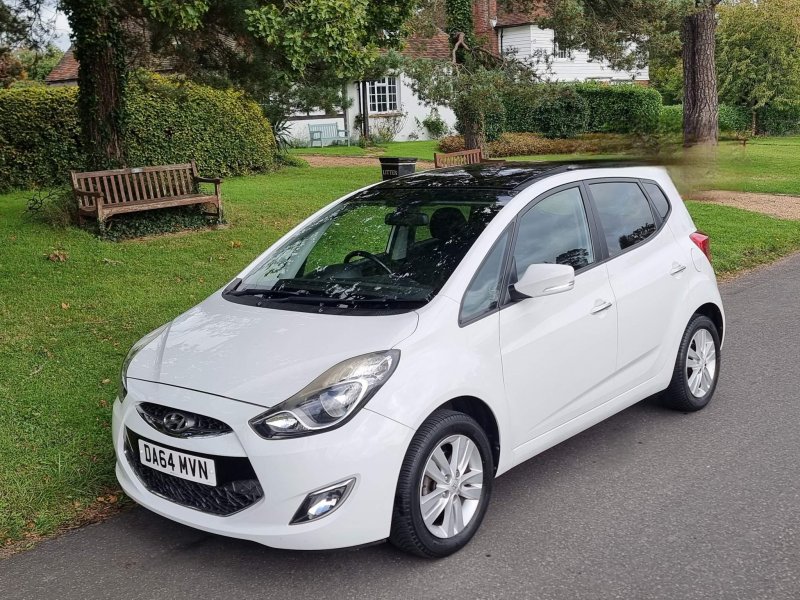 HYUNDAI IX20