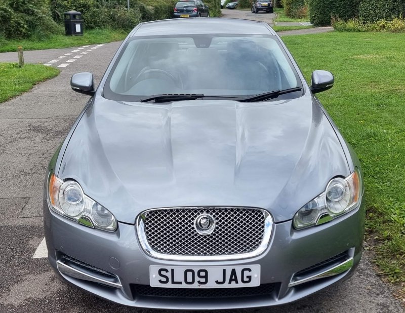 JAGUAR XF