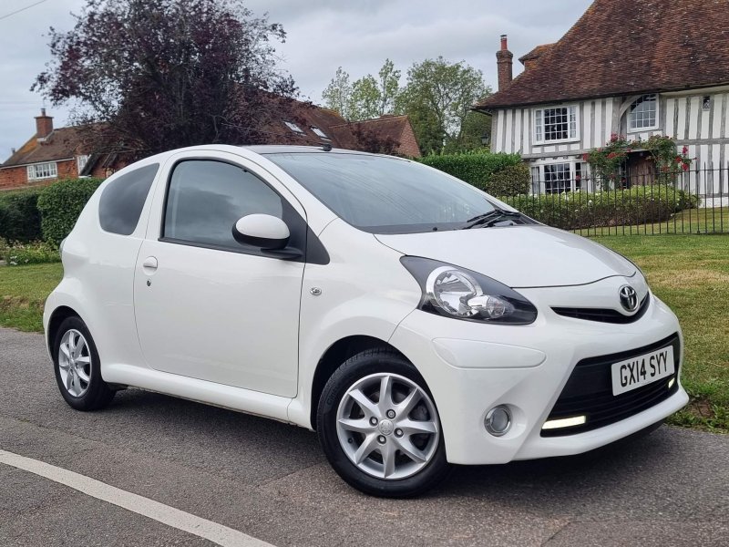 TOYOTA AYGO