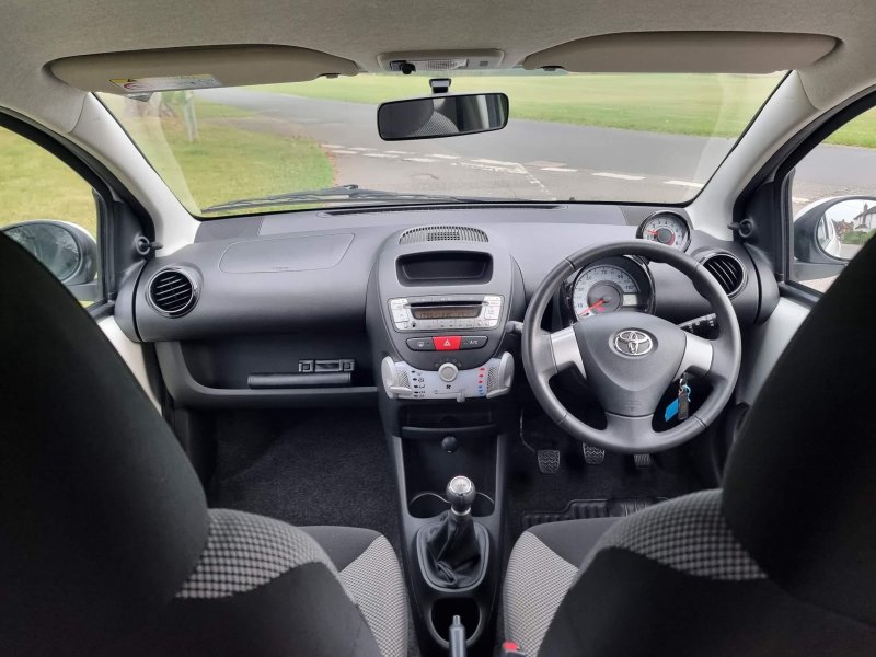 TOYOTA AYGO