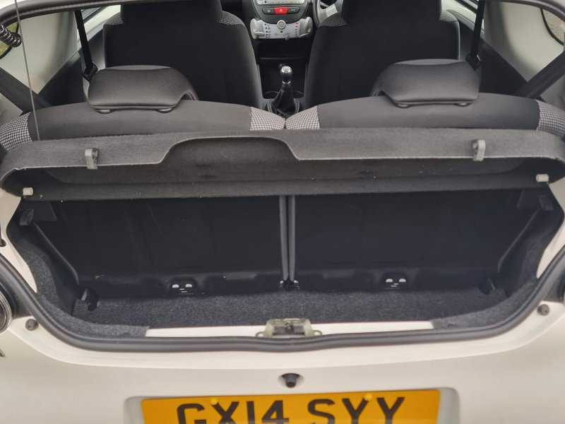 TOYOTA AYGO