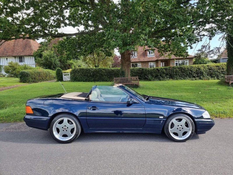 MERCEDES-BENZ SL
