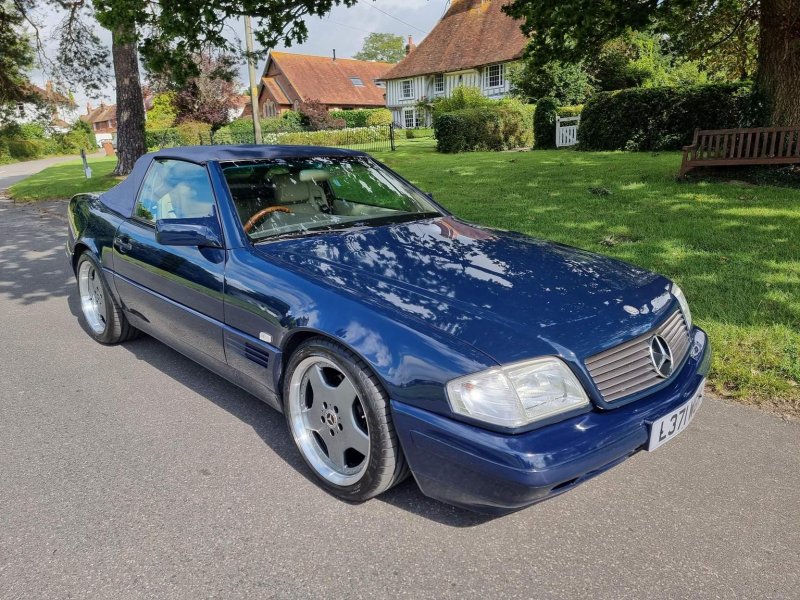 MERCEDES-BENZ SL