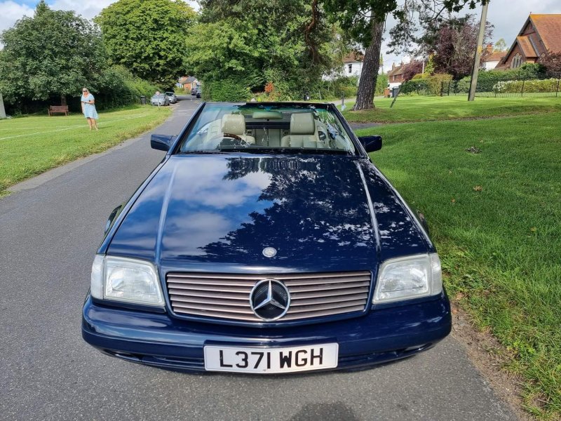MERCEDES-BENZ SL