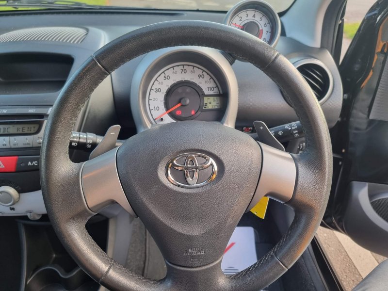 TOYOTA AYGO