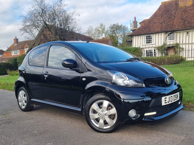 TOYOTA AYGO