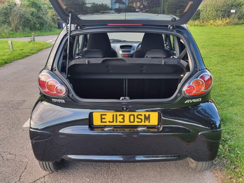 TOYOTA AYGO