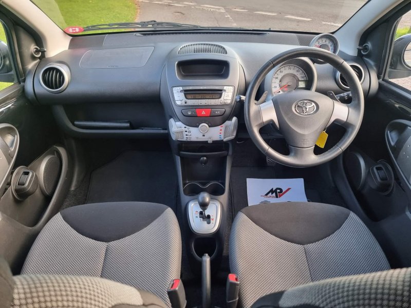 TOYOTA AYGO