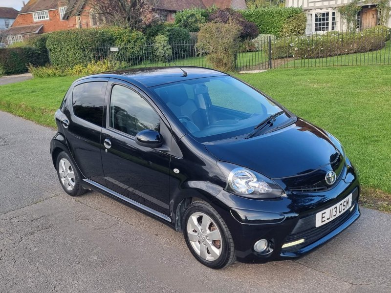 TOYOTA AYGO