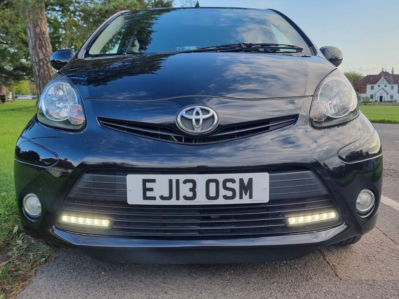 TOYOTA AYGO