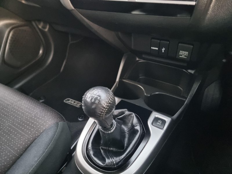 HONDA JAZZ