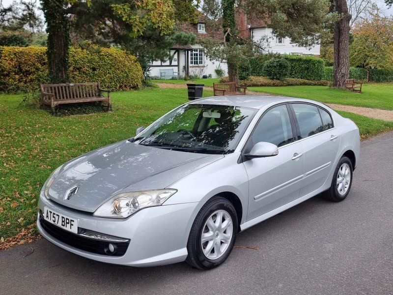 RENAULT LAGUNA
