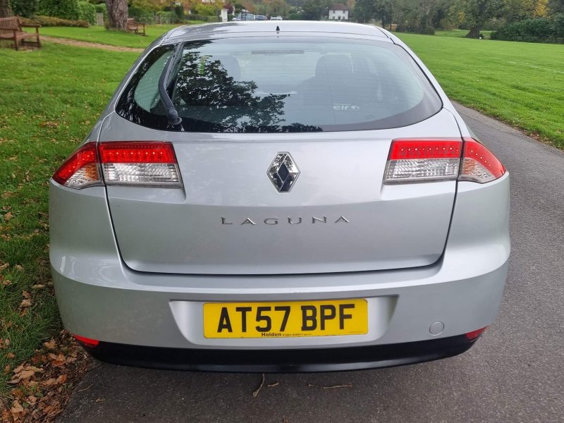 RENAULT LAGUNA