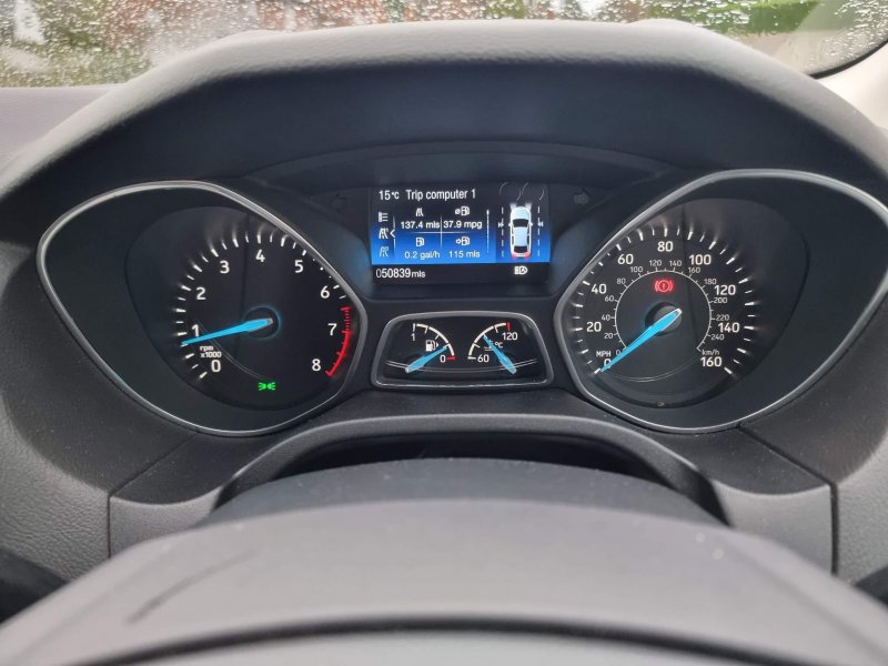 FORD FOCUS