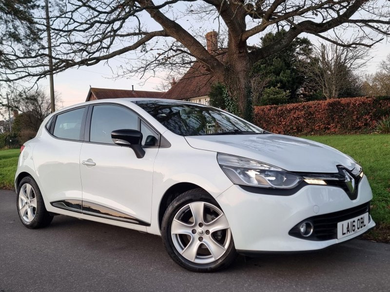 RENAULT CLIO