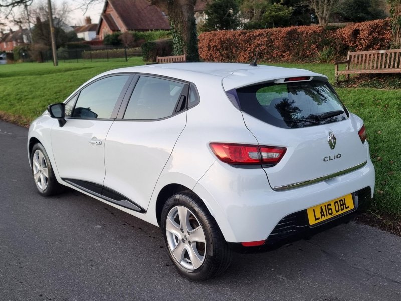 RENAULT CLIO