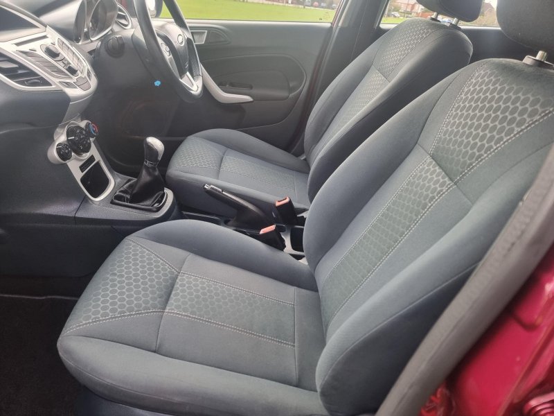FORD FIESTA
