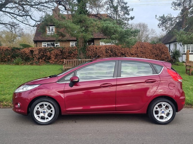 FORD FIESTA