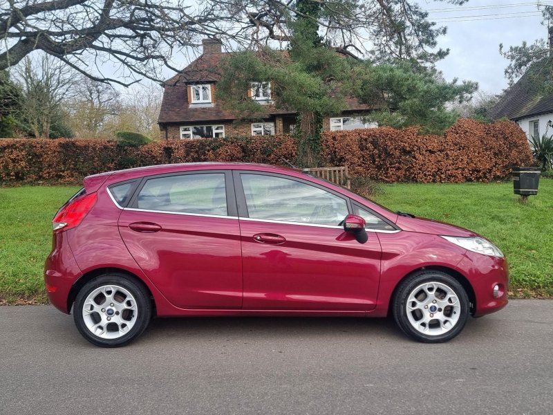 FORD FIESTA