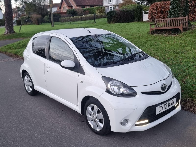 TOYOTA AYGO