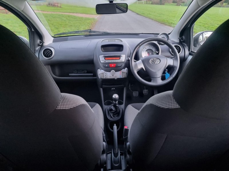 TOYOTA AYGO
