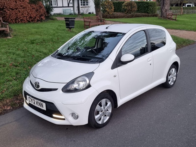 TOYOTA AYGO