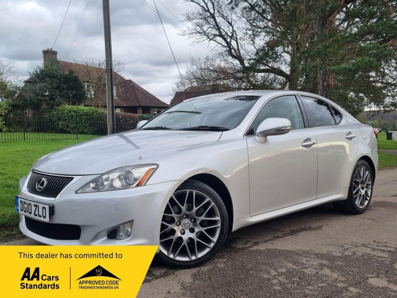 LEXUS IS