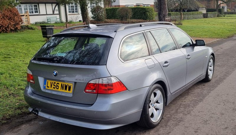 BMW 5 SERIES