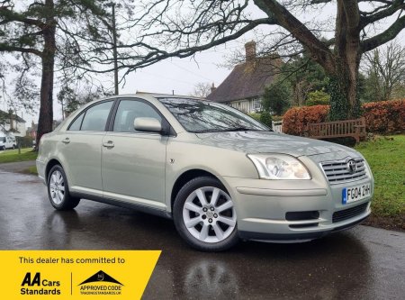 TOYOTA AVENSIS 1.8 VVT-i T3-S 5dr