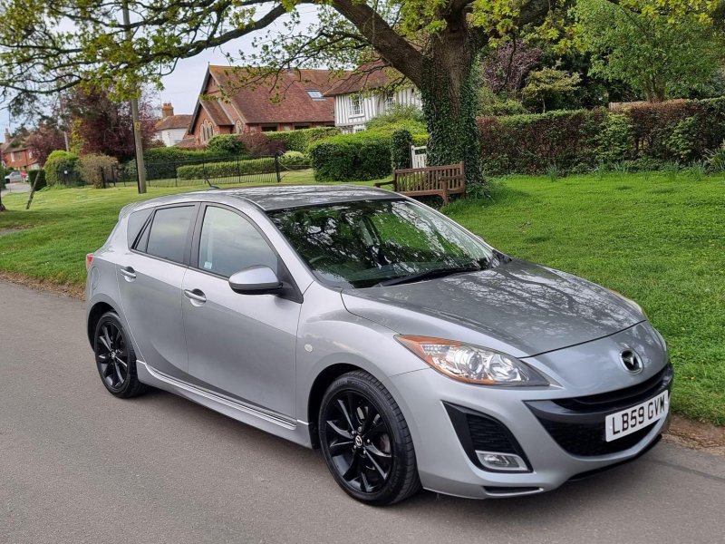 MAZDA MAZDA3