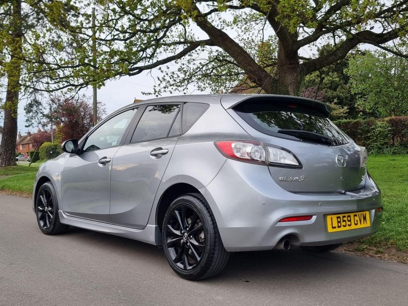 MAZDA MAZDA3