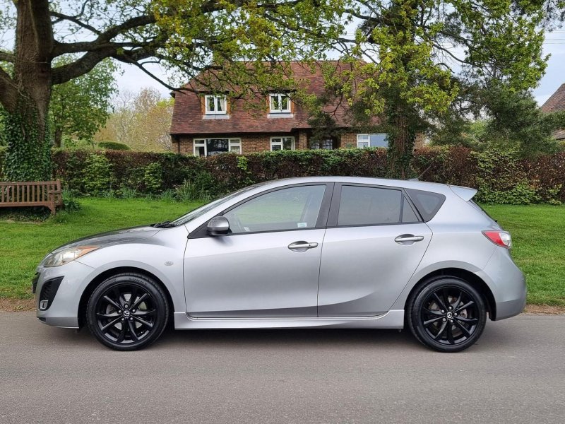 MAZDA MAZDA3