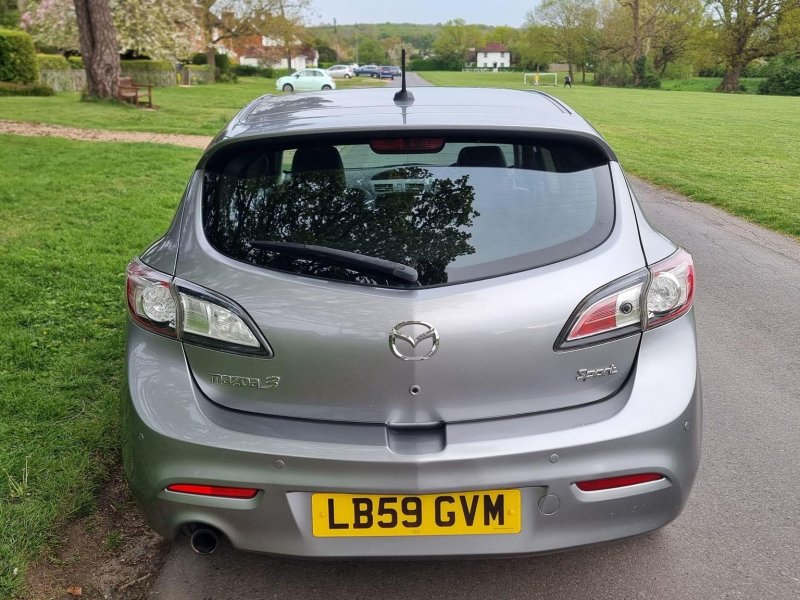 MAZDA MAZDA3