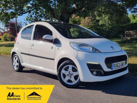 PEUGEOT 107 1.0 12V Envy Euro 5 5dr